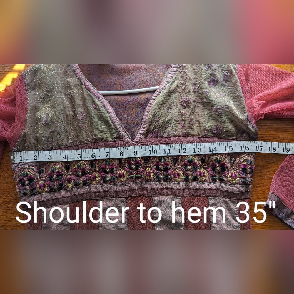 Pretty Tunic - Picture 4 of 4